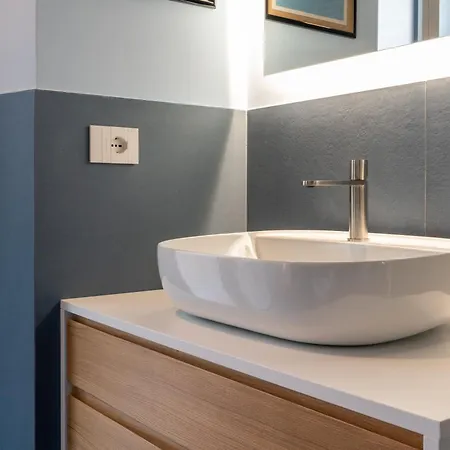 Apartamento Sotto Al Letto Del Papa - Borgo Pio - Vaticano *