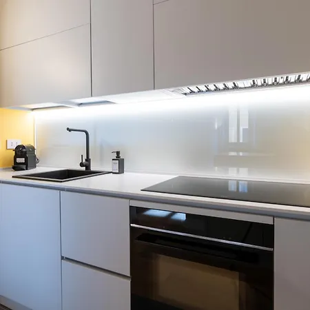 Apartamento Sotto Al Letto Del Papa - Borgo Pio - Vaticano *